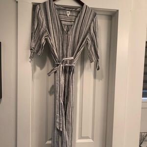Brand new linen gap dress